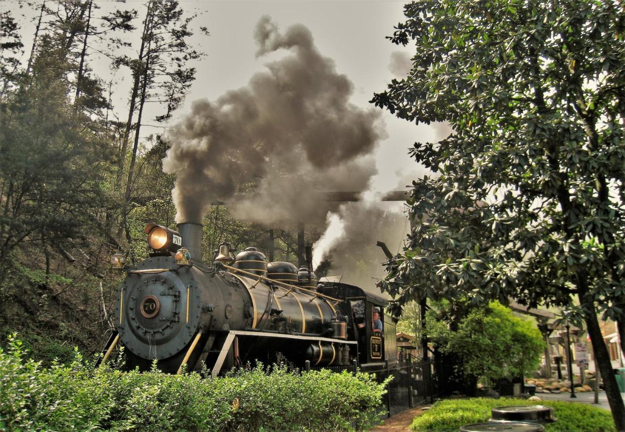 Breathtaking View, Hot Tub, 1089 Of Free Attraction Tickets For Each Paid Day, Dollywood And More! Sevierville Ngoại thất bức ảnh